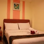 Sun Inns Meru Raya
